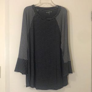 Loft jersey blouse with tulip sleeves. So soft!!